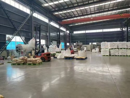 高吸水性树脂装车完成，准备发货至客户