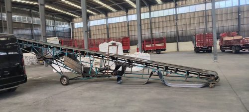 卫生巾吸水树脂批发厂家产品装车与物流准备