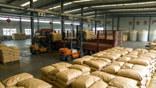 工业级吸水树脂SAP产品装车现场