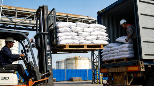 SAP吸水树脂聚丙烯酸钾型吨袋装车农业保水剂专用反复吸水耐盐土壤友好厂区实拍